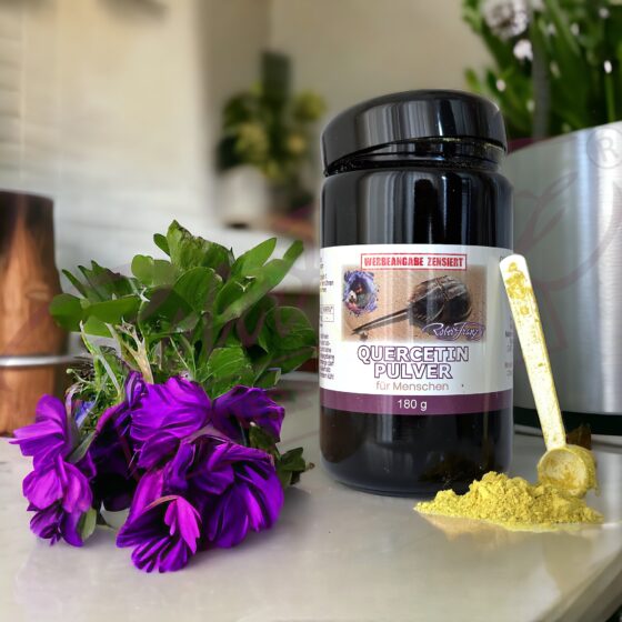 Alternative view of Quercetin Pulver